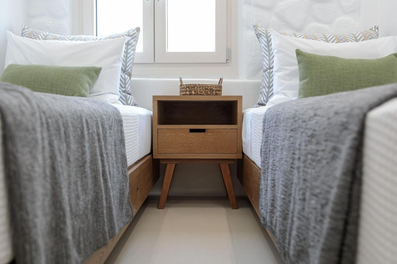 Kamvas Deluxe Apartments Naxos City Екстер'єр фото