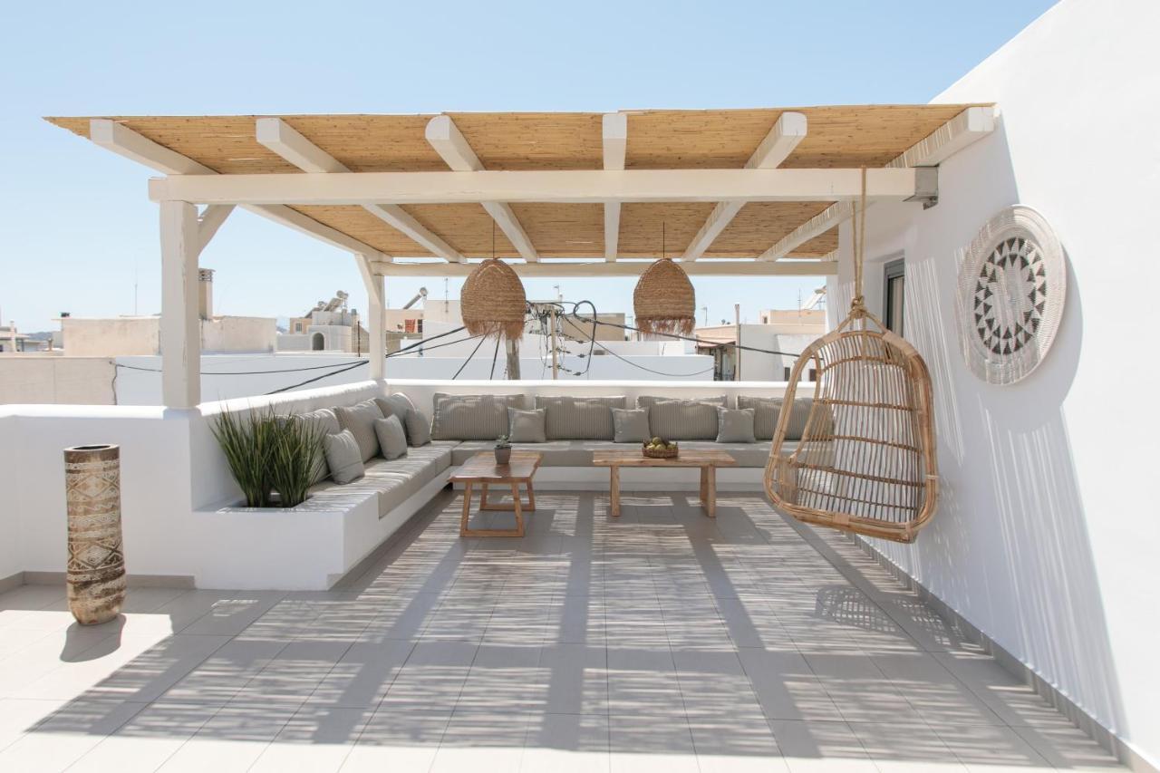 Kamvas Deluxe Apartments Naxos City Екстер'єр фото